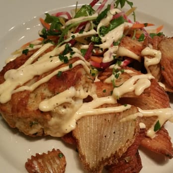Old Ebbitt Grill - Jumbo Crab Cake (Single) love the chips, fresh made. - Bars Near Me - Washington, DC, District of Columbia Old Ebbitt Grill - Jumbo Crab Cake (Single) love the chips, fresh made. - Bars Near Me - Washington, DC, District of Columbia