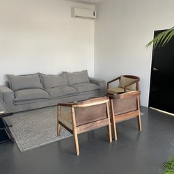 BBB Rent A Car - Not that you need a waiting area, but clean and comfy