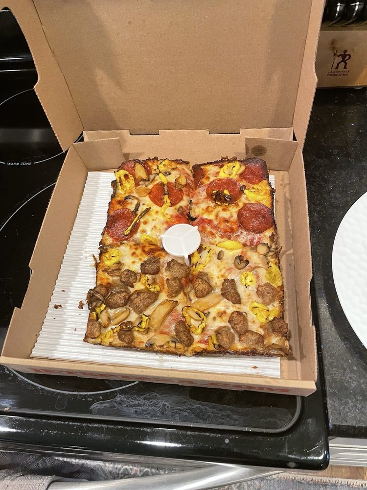 Jet's Pizza Logo