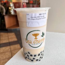 Tea Champ - Jasmine Milk Tea with boba - regular size