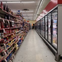Family Dollar Stores