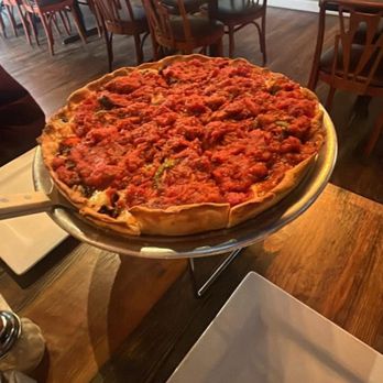 Salvage Yard Bar and Grill - Chicago style pie - Pizza Near Me - St Louis, Missouri Salvage Yard Bar and Grill - Chicago style pie - Pizza Near Me - St Louis, Missouri