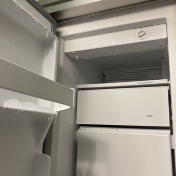 Caribe Resort - The freezer and refrigerator were set on the lowest temp, but yet froze everything. - Vacation Rentals Near Me - Orange Beach, Alabama Caribe Resort - The freezer and refrigerator were set on the lowest temp, but yet froze everything. - Vacation Rentals Near Me - Orange Beach, Alabama