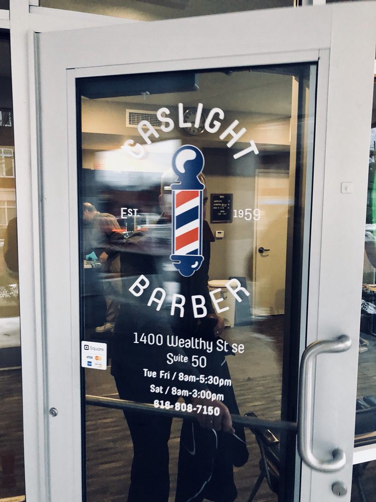 GASLIGHT BARBER SHOP Updated September 2024 1400 Wealthy SE, Grand