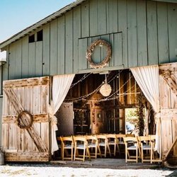 Savanna Gardens at The Barn - May wedding