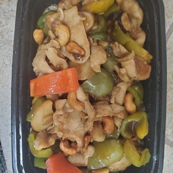 Bamboo Asian Kitchen - Cashew Chicken - Chinese Near Me - Phoenix, Arizona