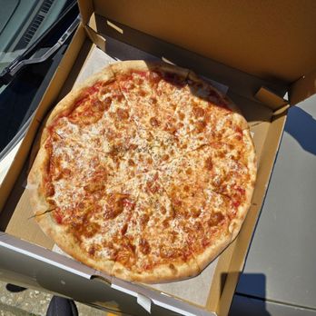 Gino's Pizza - Fresh pie from Gino's in Willsiton Park - Pizza Near Me - Williston Park, New York