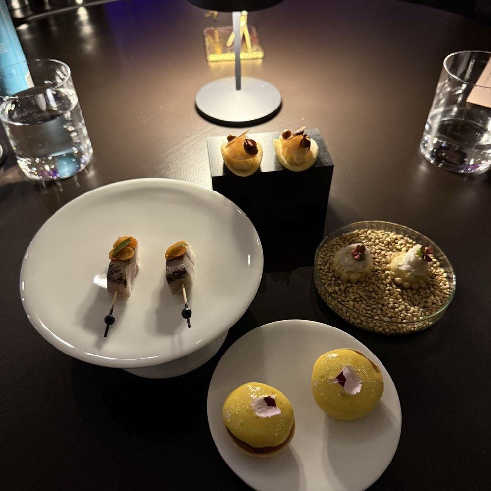Restaurant Ikarus - International Near Me - Salzburg, 5