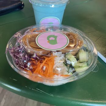 Lovebirds - a plastic plate of food on a green table - Juice Bars & Smoothies Near Me - Lake Jackson, Texas Lovebirds - a plastic plate of food on a green table - Juice Bars & Smoothies Near Me - Lake Jackson, Texas