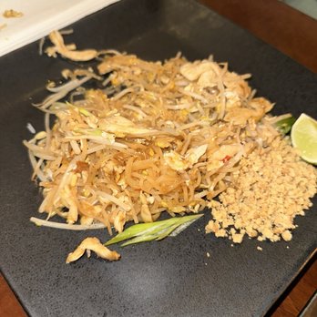 Aroy Thai Cafe - pad thai - Thai Near Me - Houston, Texas Aroy Thai Cafe - pad thai - Thai Near Me - Houston, Texas