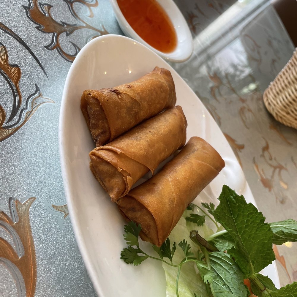 Mon Viet Cafe - Egg rolls - Vietnamese Near Me - Arlington, Texas Mon Viet Cafe - Egg rolls - Vietnamese Near Me - Arlington, Texas