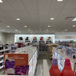 Ulta Beauty - Interior