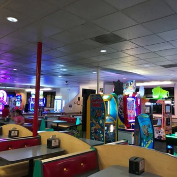 Chuck E. Cheese - Inside area - Pizza Near Me - Northridge, California