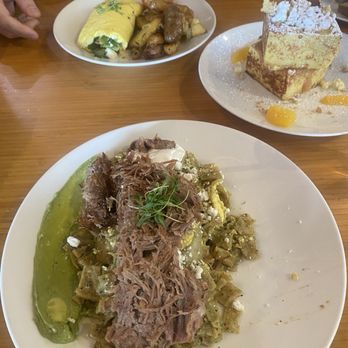 Early Bird - Chef Vic's Chilaquiles Verdes & Brioche French Toast - New American Near Me - Fullerton, California