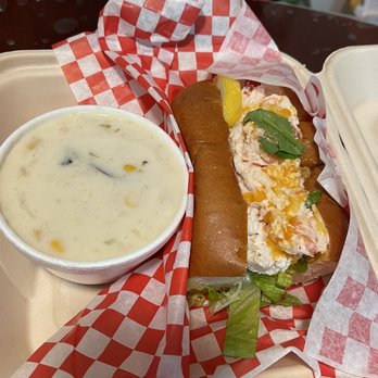 Jolene's - Ewa Beach - Lobster Roll & Chowder - Burgers Near Me - Ewa Beach, Hawaii Jolene's - Ewa Beach - Lobster Roll & Chowder - Burgers Near Me - Ewa Beach, Hawaii