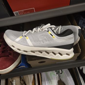Nordstrom Rack - NORDSTROM - Department Stores Near Me - Bakersfield, California