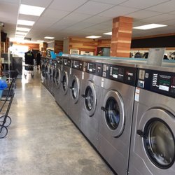 Los Lavaderos Coin Laundries - Special extra Large 60lbs Washers only $4.50. Bring your large items and take advantage of the special!
