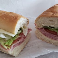 5 Star Deli & Grill - Classic American half sub