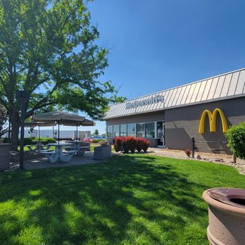 McDonald's - Burgers Near Me - Lawrence, Kansas McDonald's - Burgers Near Me - Lawrence, Kansas