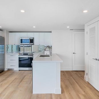 The Hamilton - Apartments Near Me - Miami, Florida The Hamilton - Apartments Near Me - Miami, Florida