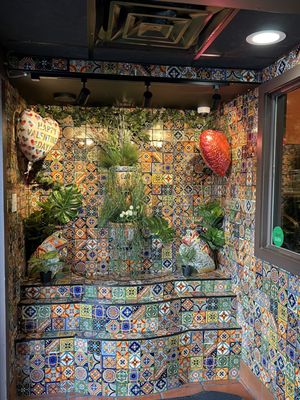 Guapo's Restaurant by null