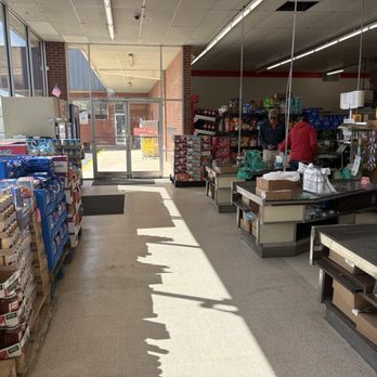 Grocery Outlet - Registers / Entrance - Grocery Near Me - Fletcher, North Carolina