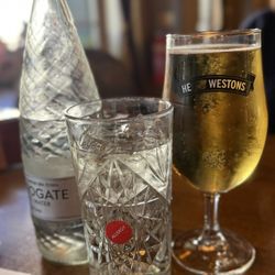 Cosy Club - Cider and drinks.