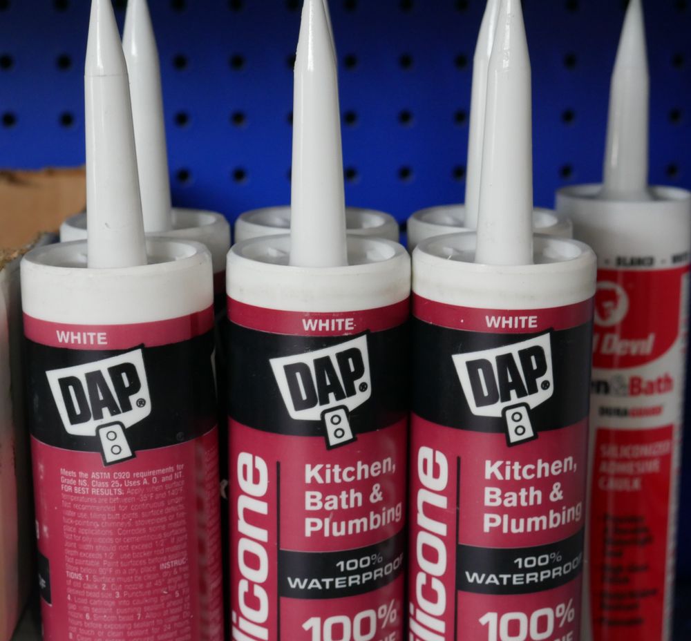 Slide of Wiseway Plumbing Electrical & Lighting Supply