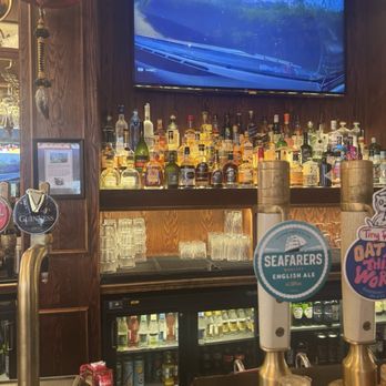 The Admiralty - Pubs Near Me - London, XGL