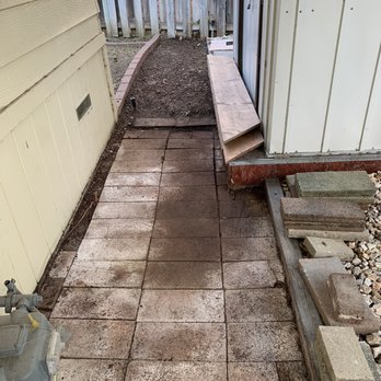The Weed Solution - After: tanbark full removed - Landscaping Near Me