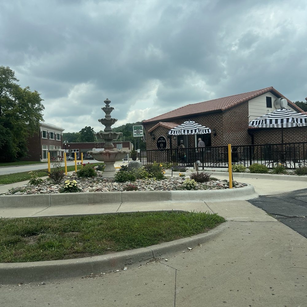 The Springs Restaurant - Restaurant on the corner of the cross streets - Breakfast & Brunch Near Me - Excelsior Springs, Missouri The Springs Restaurant - Restaurant on the corner of the cross streets - Breakfast & Brunch Near Me - Excelsior Springs, Missouri