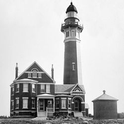 Braddock Point Lighthouse - Original tower of the lighthouse was lowered for safety reasons. Even during that time, service was uninterrupted.