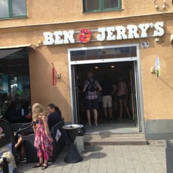 Ben & Jerry's - Shop front