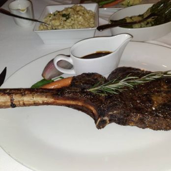 Ciera Steak + Chophouse - Steakhouses Near Me - Stateline, Nevada