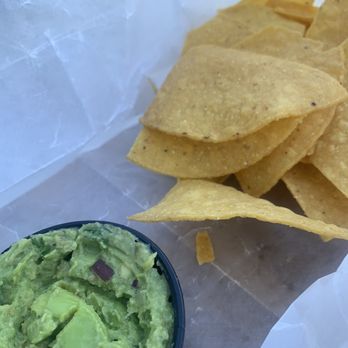 Avo Taco - guacamole and chips .... and they do have extra toppings you can add! - Cocktail Bars Near Me - New Hyde Park, New York Avo Taco - guacamole and chips .... and they do have extra toppings you can add! - Cocktail Bars Near Me - New Hyde Park, New York