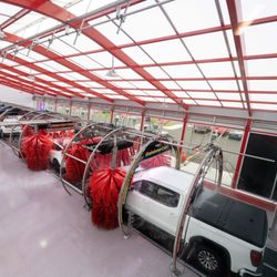 Tommy's Express® Car Wash