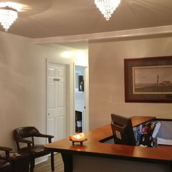 Mt Carmel Chiropractic and Acupuncture - Free Consultation. 203-281-9635