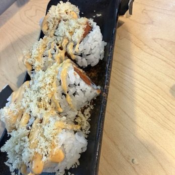 Umai Revolving Sushi - Spicy Salmon Roll - Sushi Bars Near Me - Rochester, New York Umai Revolving Sushi - Spicy Salmon Roll - Sushi Bars Near Me - Rochester, New York