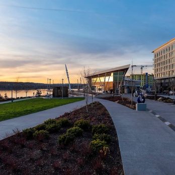 Vancouver Waterfront - Water Parks Near Me - Vancouver, Washington Vancouver Waterfront - Water Parks Near Me - Vancouver, Washington