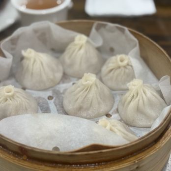 Deluxe Green Bo - 小籠包 - Shanghainese Near Me - New York, New York Deluxe Green Bo - 小籠包 - Shanghainese Near Me - New York, New York