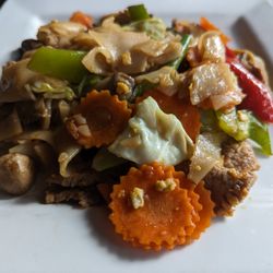 Thaitanium - Drunken noodles