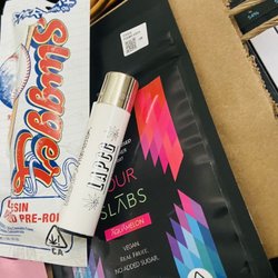 4Twenty Market - Bunch of stuff with discount for regulars and extra deals. Which is nice