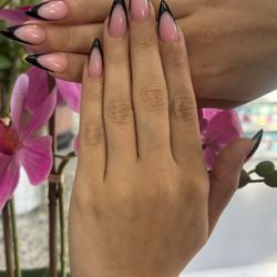 logan nails spa
