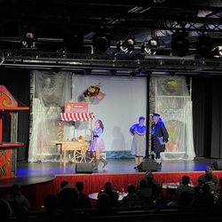 Showspielhaus Main-Taunus - Abbalappap ... genial