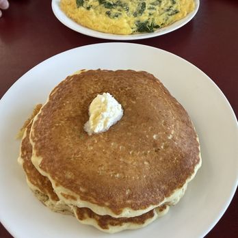 Strawberry Hill Diner - Spinach omelette and soft fluffy pancakes. - Diners Near Me - Tonopah, Nevada Strawberry Hill Diner - Spinach omelette and soft fluffy pancakes. - Diners Near Me - Tonopah, Nevada