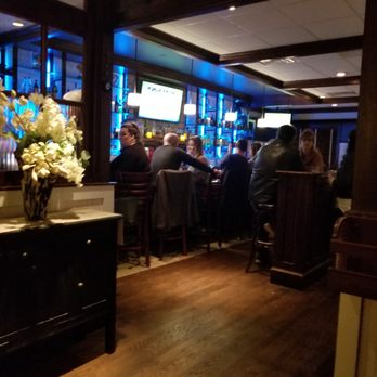 Mim's Restaurant - American Near Me - Roslyn Heights, New York Mim's Restaurant - American Near Me - Roslyn Heights, New York