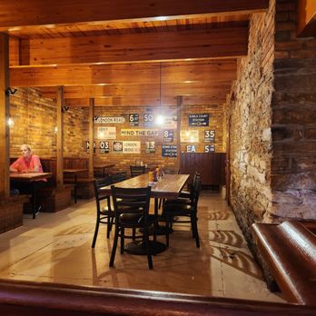 1851 Underground Tap & Grill - Inside seating - American Near Me - Fulton, Missouri