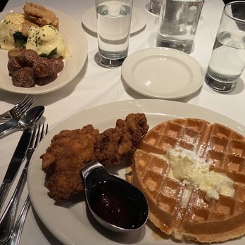 Old Ebbitt Grill - Chicken and waffles, oyster Benedict - Bars Near Me - Washington, DC, District of Columbia Old Ebbitt Grill - Chicken and waffles, oyster Benedict - Bars Near Me - Washington, DC, District of Columbia