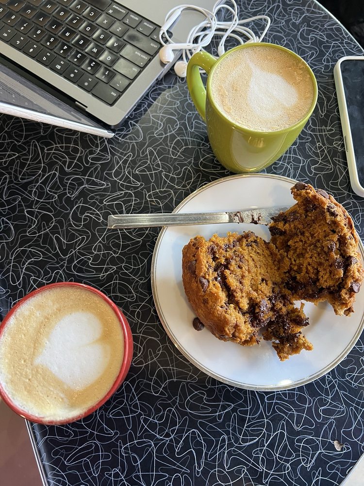 Social spots from Bollo's Cafe & Bakery
