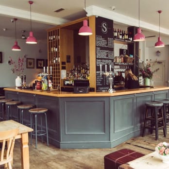 The Sparrow Hawk - Wine Bars Near Me - London, XGL